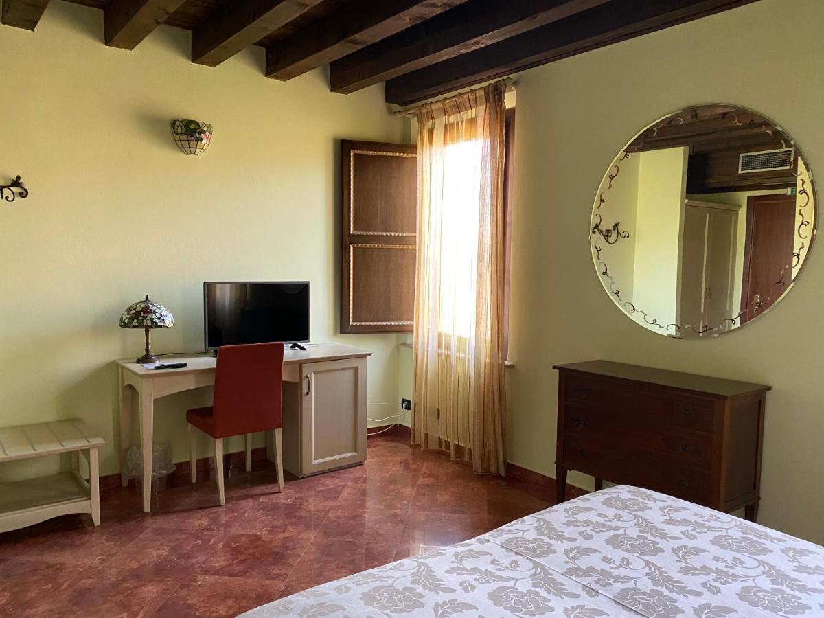 Hotel Dama Estense